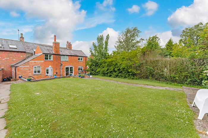 4 Bedroom Character Property For Sale In Long Lane, Billesdon, LE7