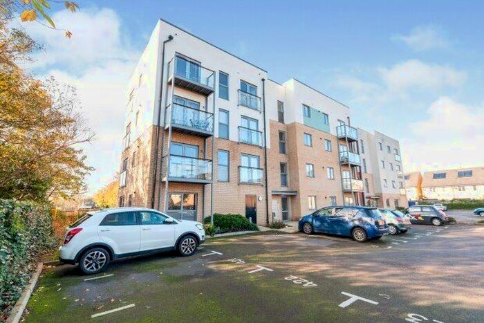 2 Bedroom Flat To Rent In Drury Lane, Stevenage, SG1