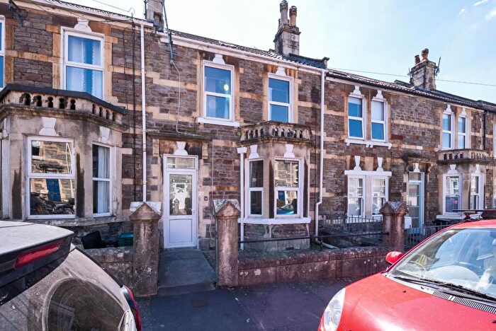 5 Bedroom Terraced House To Rent In Stanley Road West, Bath, BA2