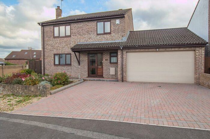 4 Bedroom Detached House To Rent In Lytes Cary Road, Keynsham, BS31