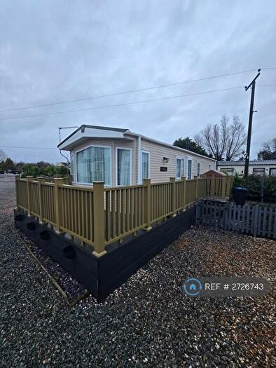 2 Bedroom Mobile Home To Rent In Riverside Park, Littleport, CB7