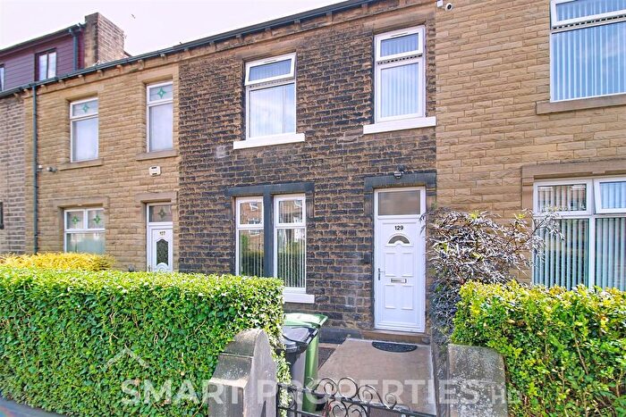 3 Bedroom Terraced House To Rent In Victoria Road, Huddersfield, HD1