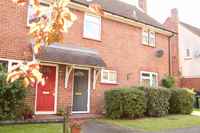 3 Bedroom Semi-Detached House To Rent In Templewood, Walters Ash, HP14