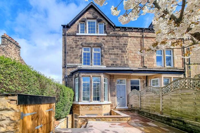 1 Bedroom Apartment To Rent In Devonshire Place, Harrogate, HG1