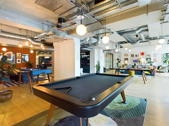 Flat To Rent In Olympic Way, London, HA9