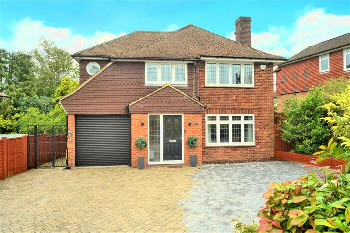 5 Bedroom Detached House To Rent In Wilhelmina Avenue, Coulsdon, CR5