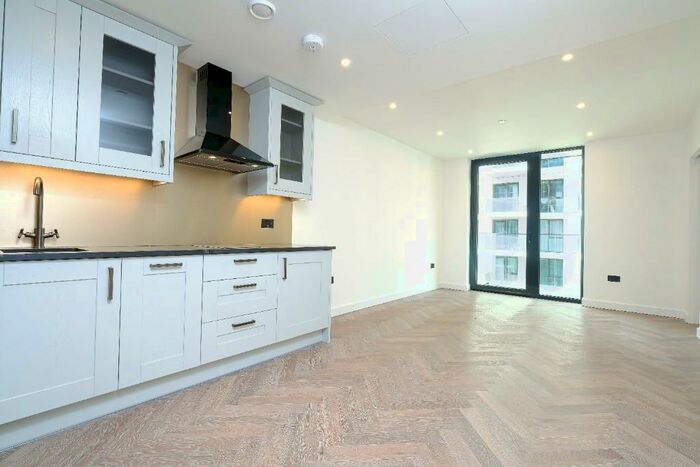 Studio To Rent In Merino Wharf, London Dock, London, E1W