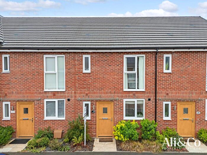 2 Bedroom Terraced House For Sale In Dovestone Close, Grays, RM20