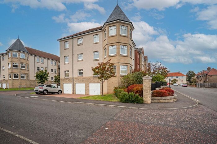 3 Bedroom Flat For Sale In Caledonia Road, Kirkcaldy, KY2