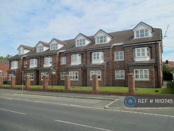 2 Bedroom Flat To Rent In Wallace Court, Liverpool, L36
