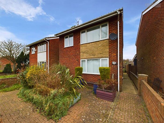 3 Bedroom Detached House To Rent In Brampton Court, Peterborough, PE2