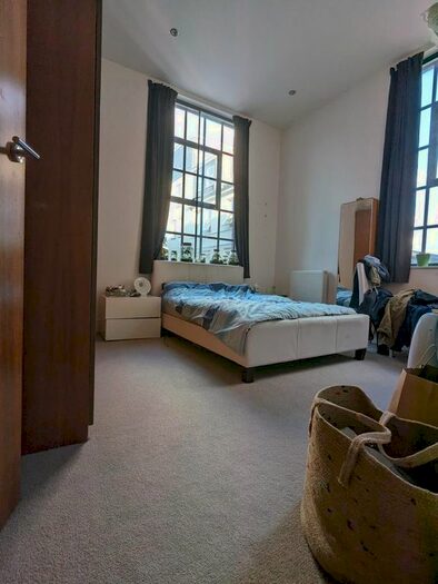 2 Bedroom Flat To Rent In Tate Apartments, Algate, Liverpool Street, London, E1