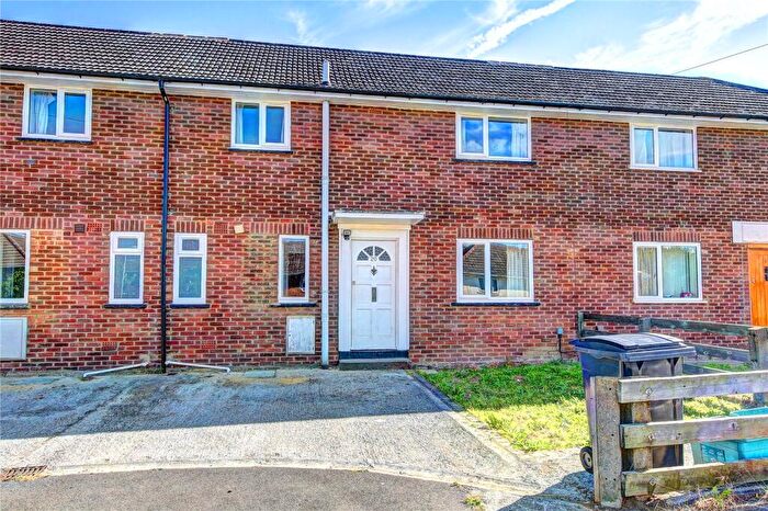 6 Bedroom Terraced House To Rent In Addison Gardens, Surbiton, KT5