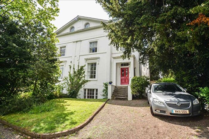 2 Bedroom Apartment To Rent In Lee Park, London, SE3