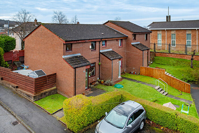 3 Bedroom End Of Terrace House For Sale In Upper Bourtree Court, Burnside, Glasgow, G73