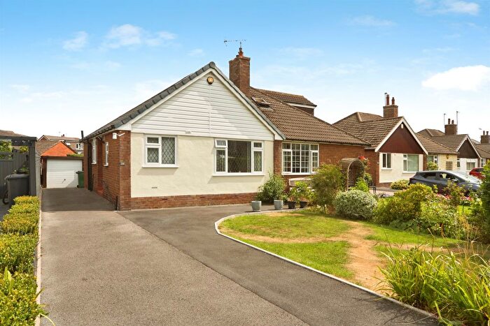 2 Bedroom Semi-detached Bungalow For Sale In Cookridge Avenue, Leeds, LS16