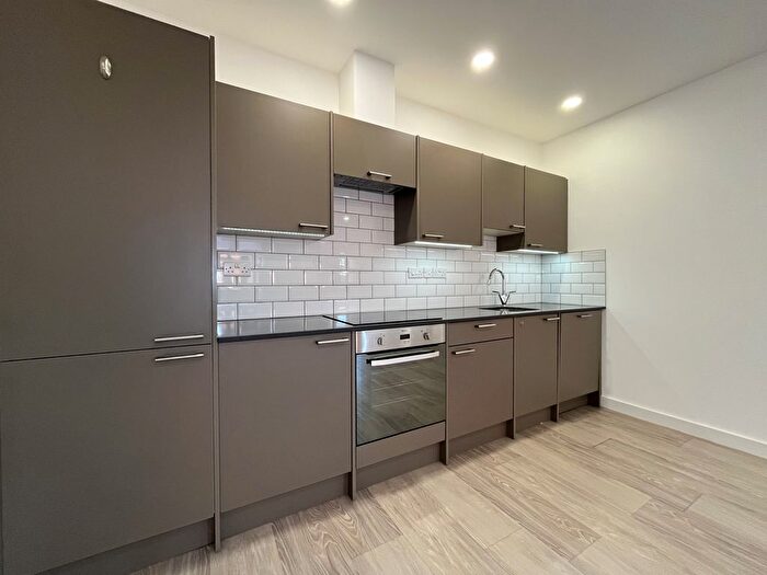 1 Bedroom Flat To Rent In Southernhay Gardens, St. Leonards, Exeter, EX1