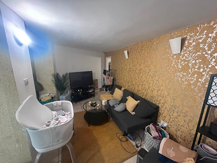 1 Bedroom Flat To Rent In Clifford Road, SE25
