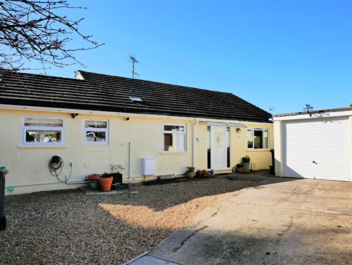 3 Bedroom Detached Bungalow For Sale In Curzon Street, Calne, SN11