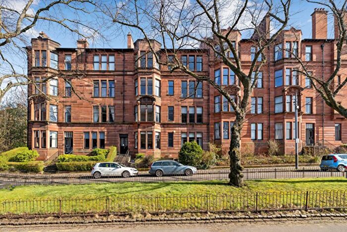 3 Bedroom Flat For Sale In Lauderdale Gardens, Hyndland, G12