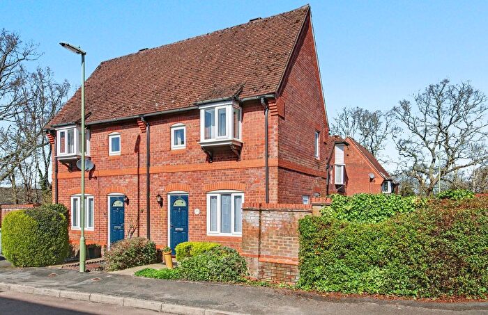 1 Bedroom Semi-Detached House For Sale In Churchill Avenue, Bishops Waltham, SO32