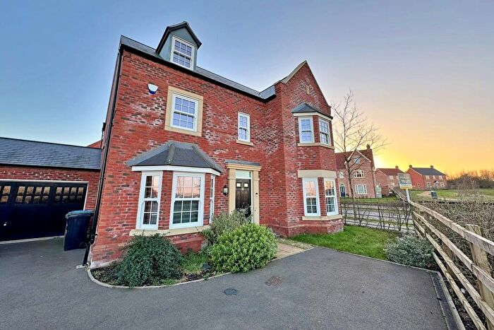 5 Bedroom Detached House To Rent In Caradon Way, Houlton, Rugby, CV23