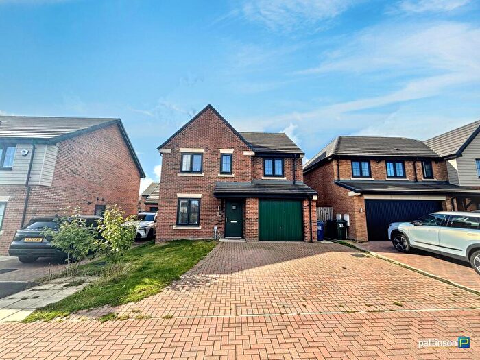 4 Bedroom Detached House For Sale In Collier Gardens, Hazlerigg, Newcastle Upon Tyne, Tyne And Wear, NE13
