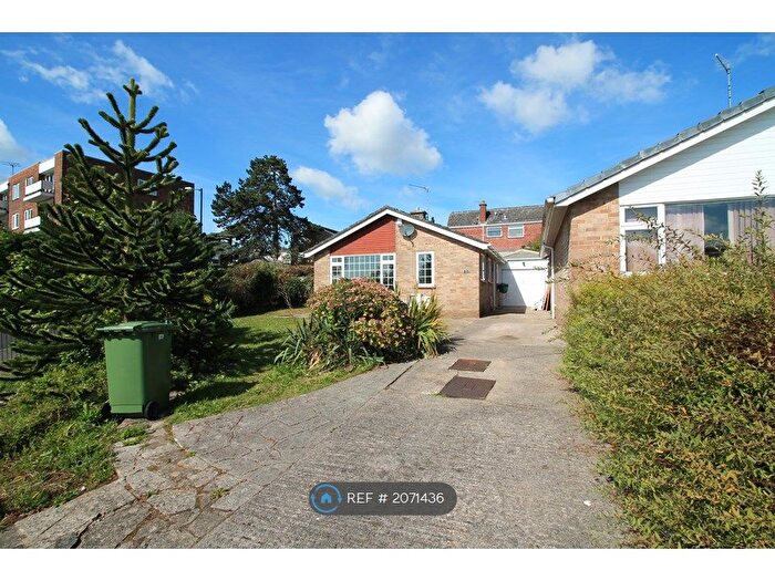 2 Bedroom Bungalow To Rent In Westover Road, Bristol, BS9