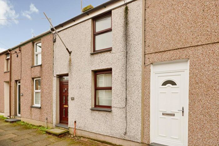 3 Bedroom Terraced House For Sale In Chapel Street, Porthmadog, Gwynedd, LL49