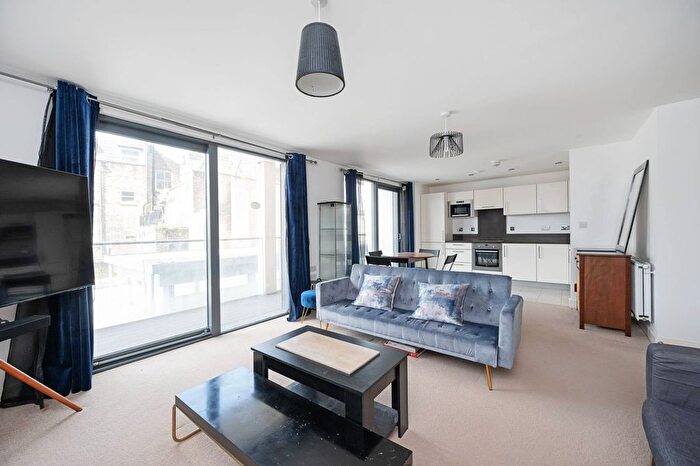 1 Bedroom Flat To Rent In Dalston Square, Dalston, London, E8