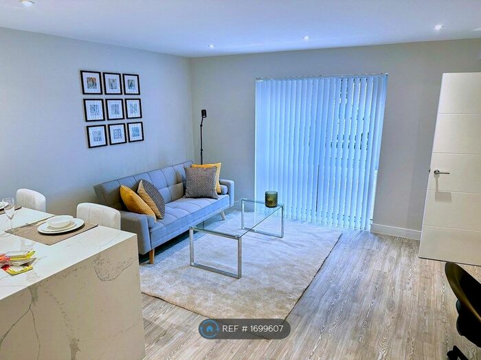 1 Bedroom Flat To Rent In Croft Street, London, SE8