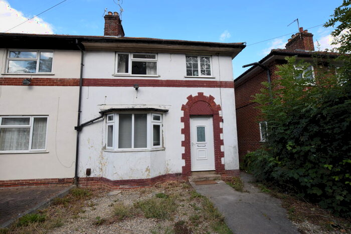 4 Bedroom Semi-Detached House To Rent In Gipsy Lane, Headington, Oxford, OX3