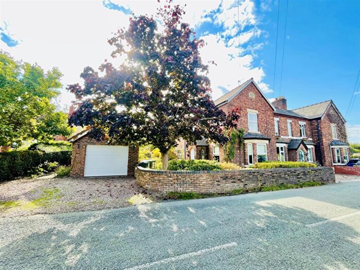 3 Bedroom Semi-Detached House For Sale In Station Road, Weaverham, Northwich, CW8