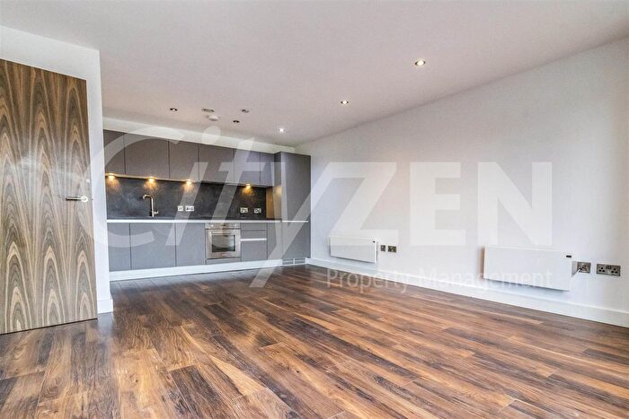 1 Bedroom Flat For Sale In Ordsall Lane, Salford, M5