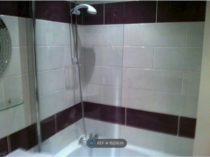 2 Bedroom End Of Terrace House To Rent In St Helen's, St Helen's, WA10