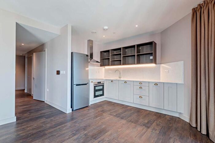 2 Bedroom Flat To Rent In Canada Gardens, Wembley Park, HA9