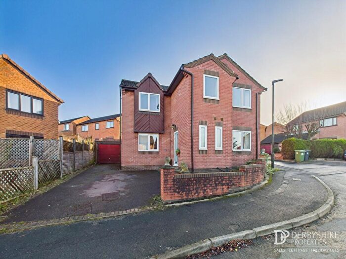 4 Bedroom Detached House For Sale In Courtney Way, Belper, DE56