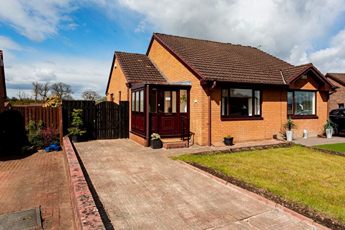 1 Bedroom Semi-Detached Bungalow For Sale In Locher Avenue, Houston, PA6