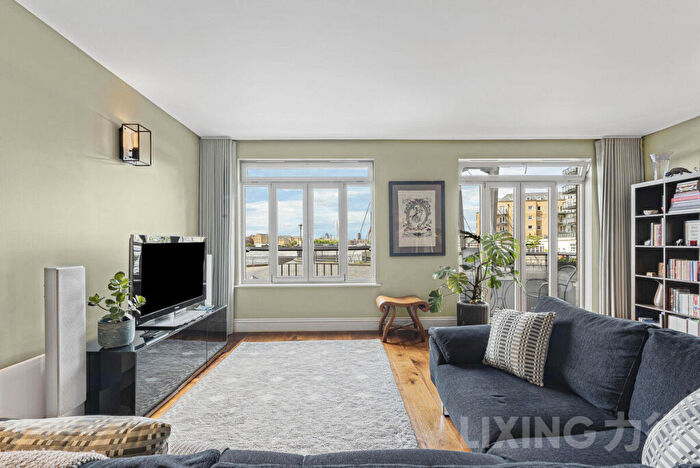 1 Bedroom Apartment For Sale In Three Colt Street, Canary Wharf, E14