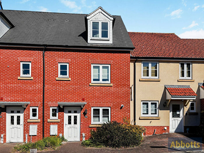 4 Bedroom Terraced House To Rent In Abbeyfields, Bury St Edmunds, IP33