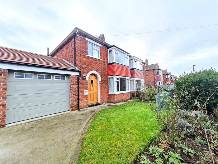 3 Bedroom Semi-Detached House For Sale In Queens Drive, Stokesley, Middlesbrough, North Yorkshire, TS9