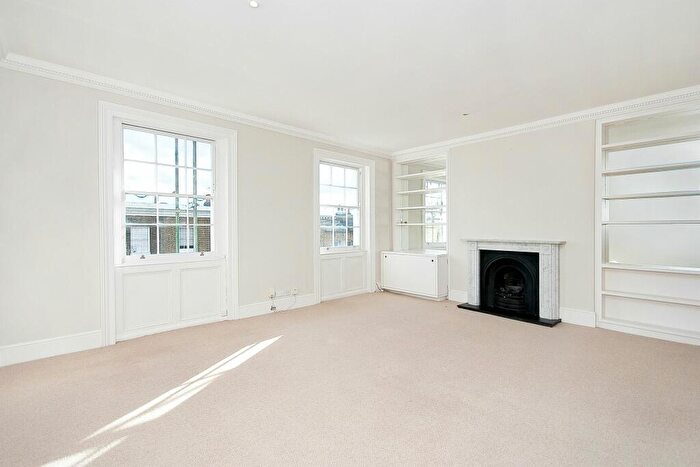 2 Bedroom Apartment To Rent In Inglebert Street, EC1R