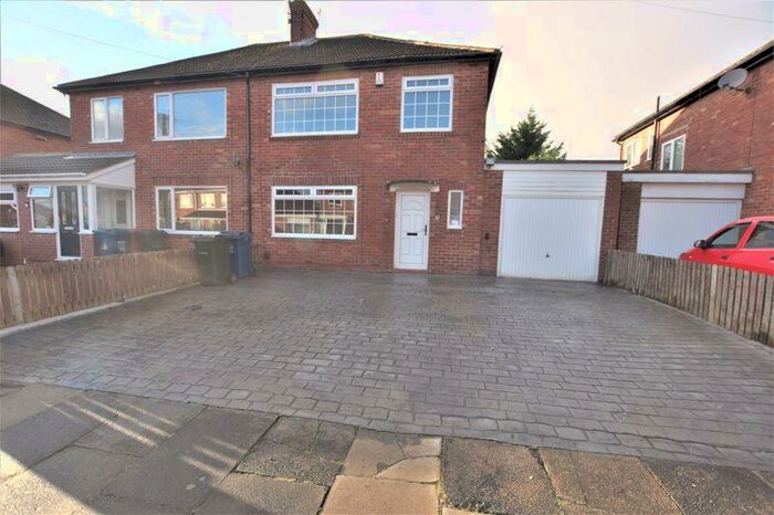 3 Bedroom Semi-Detached House To Rent In Jenifer Grove, High Heaton, NE7