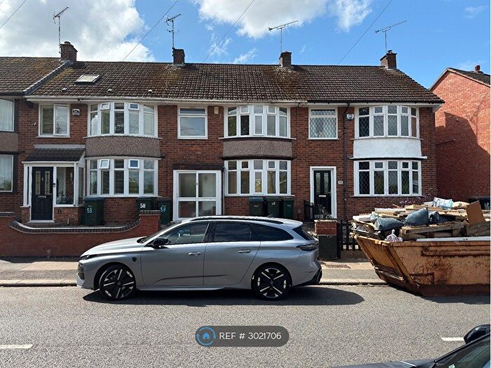 3 Bedroom Terraced House To Rent In Tiverton Road, Coventry, CV2