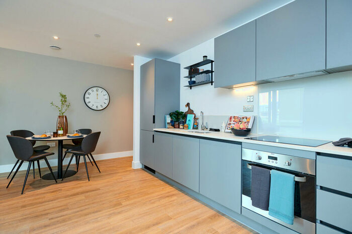 2 Bedroom Apartment To Rent In The Copper Works, Cardiff Cardiff, CF10