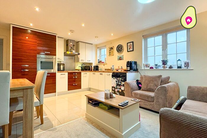 2 Bedroom Flat To Rent In Flycatcher Keep, Bracknell, RG12