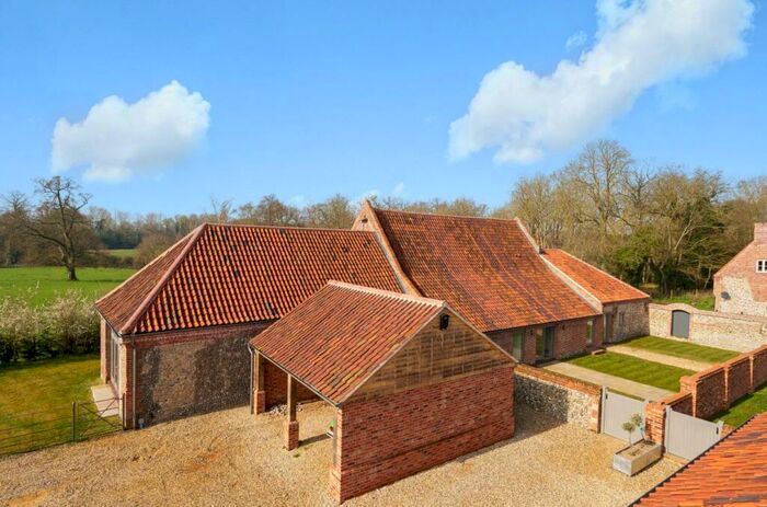 5 Bedroom Barn Conversion For Sale In Manor Farm Barns, Bessingham, Norwich, Norfolk, NR11