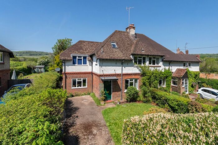 4 Bedroom Semi-detached House For Sale In Balchins Lane, Westcott, RH4