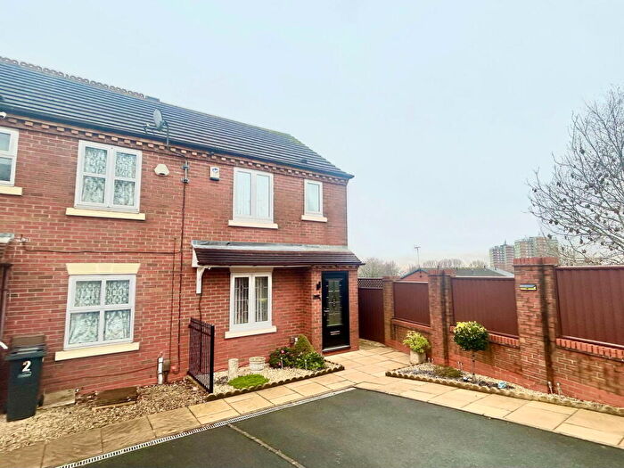 2 Bedroom End Of Terrace House For Sale In Beckensall Close, Dudley, DY1