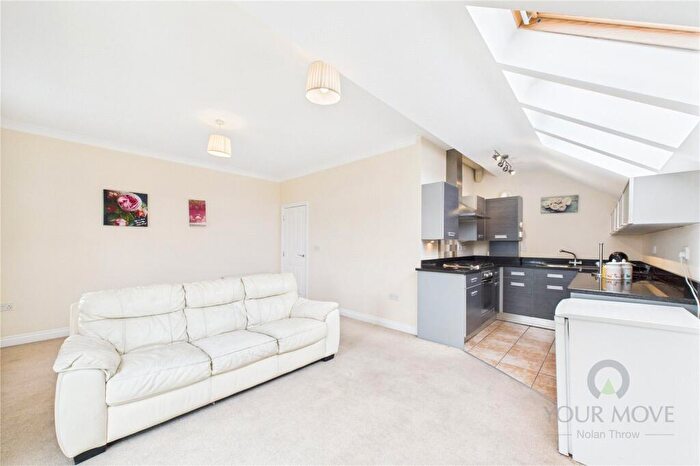 1 Bedroom Flat To Rent In Cattle Market Road, Northampton, NN1